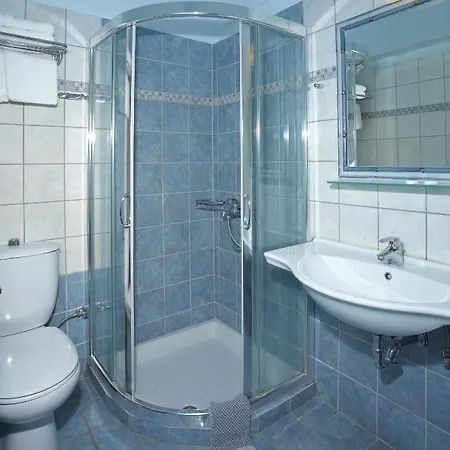 Hotel Anniska 2*